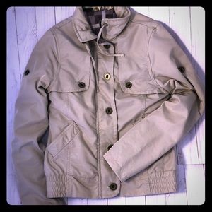 FLO women’s jacket size small